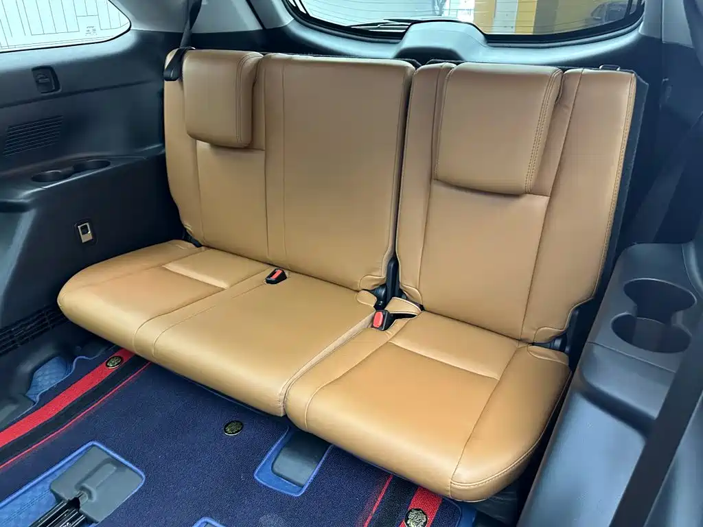 Toyota Highlander — миниатюра 20