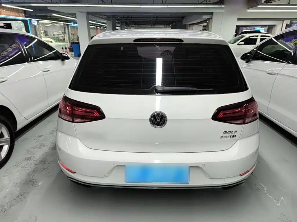 Volkswagen Golf — миниатюра 6