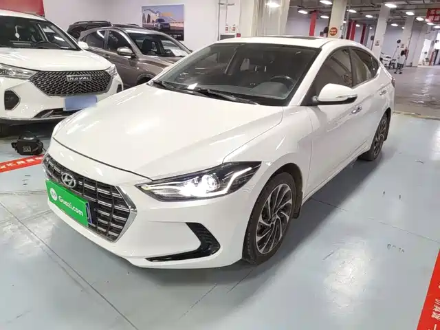 Hyundai Elantra Langdong