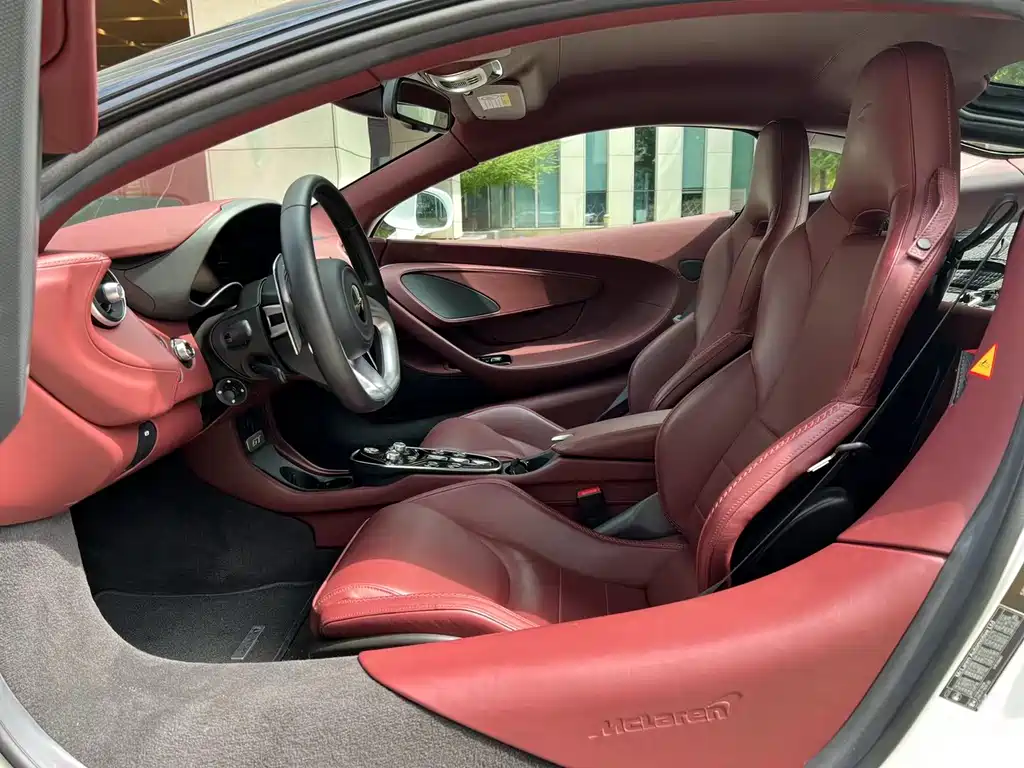 McLaren GT 2019 4.0T