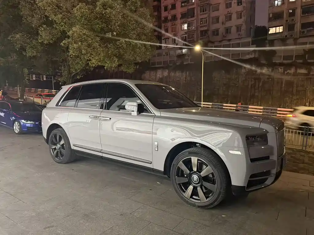 ROLLS-ROYCE CULLINAN