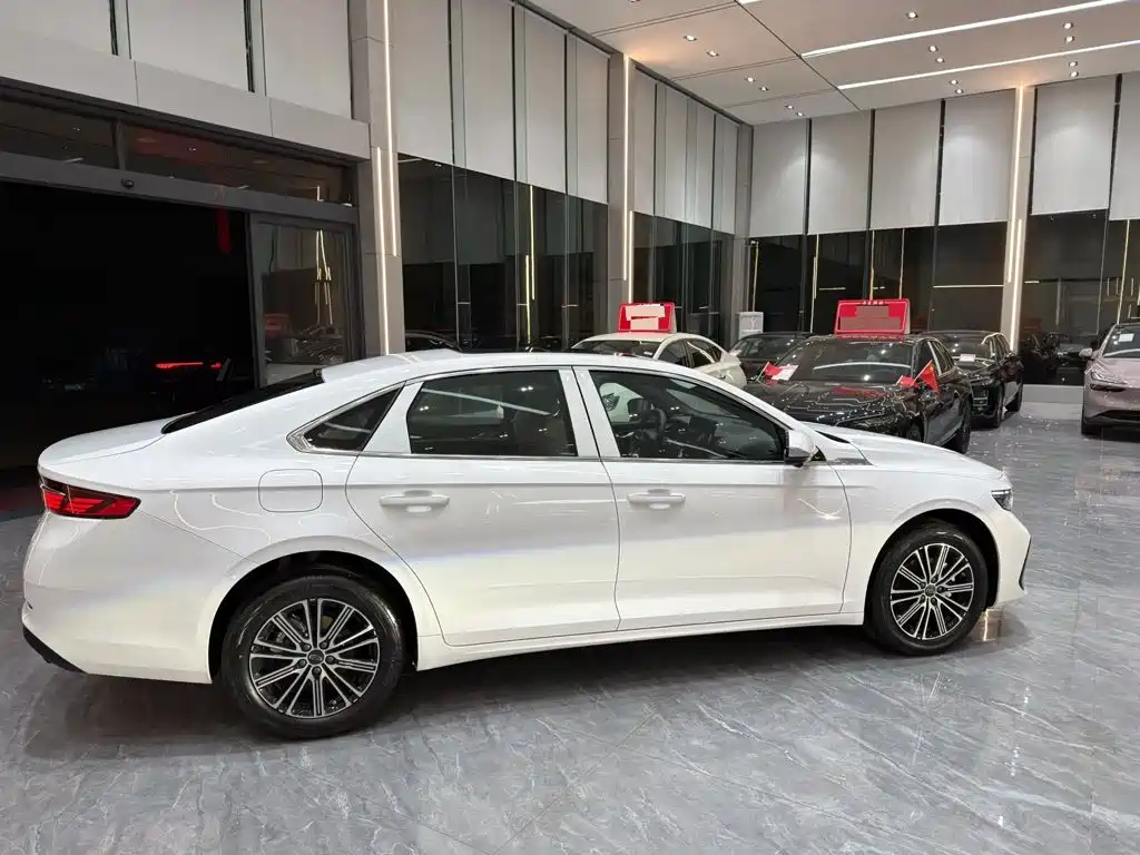 Geely Xingrui — миниатюра 6