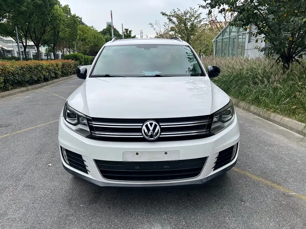 Volkswagen Tiguan — миниатюра 2