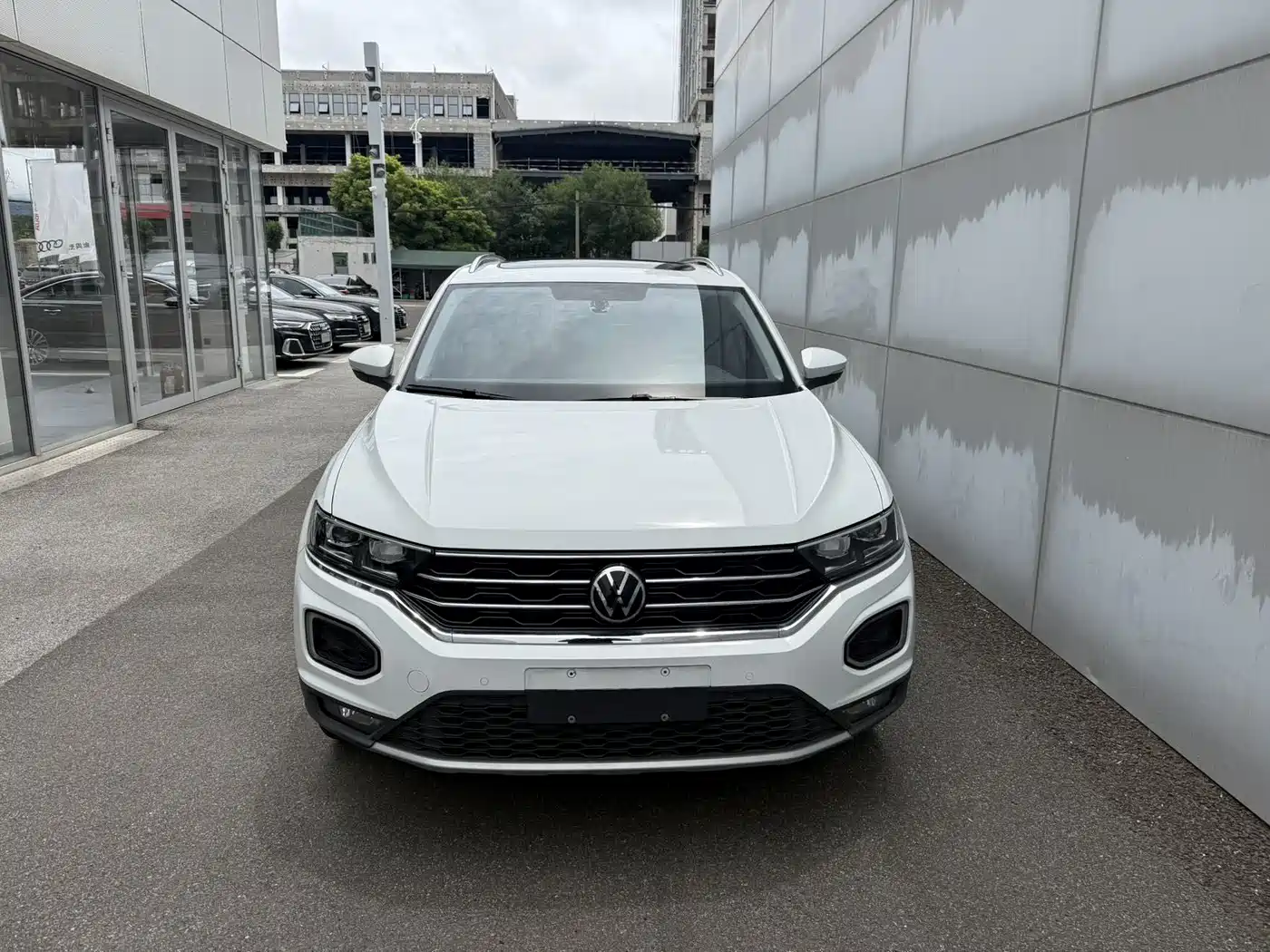 Volkswagen T-ROC exploring Songs 2022 Белый из Китая, фото 2