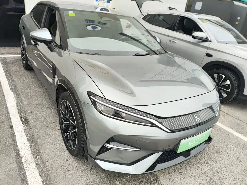 Byd L EV 2025
