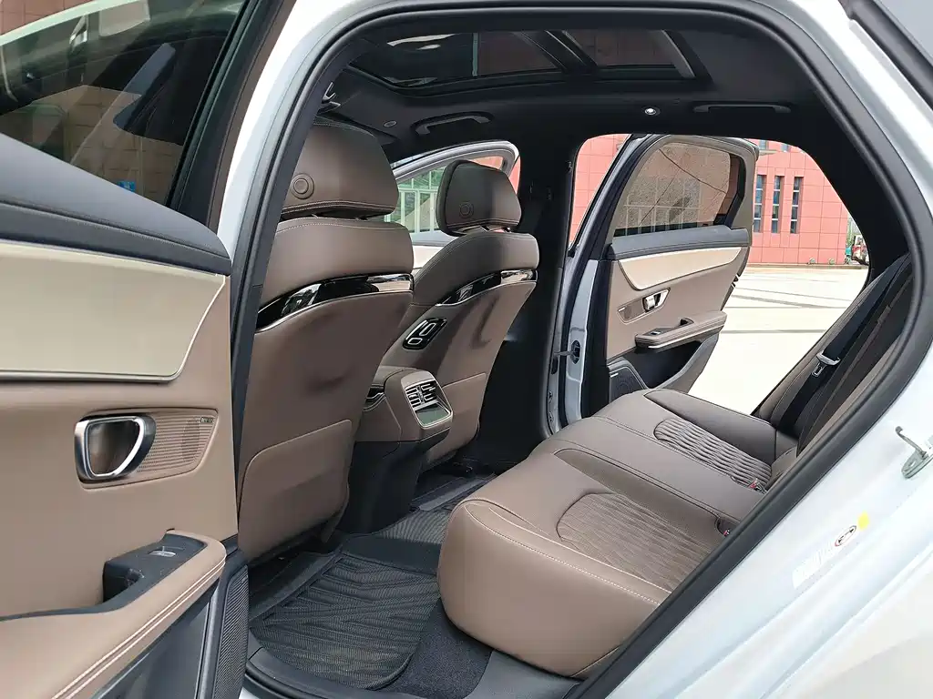 BYD Han 2025 EV 605KM Luxury