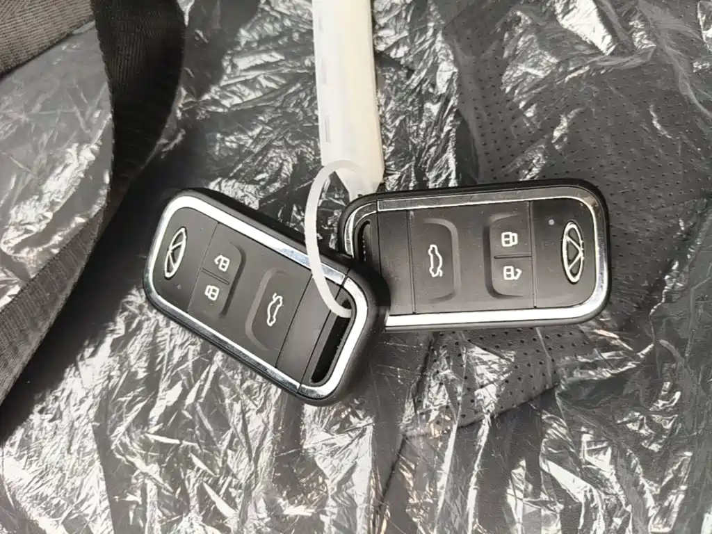 Chery New Energy Arrizo e — миниатюра 9