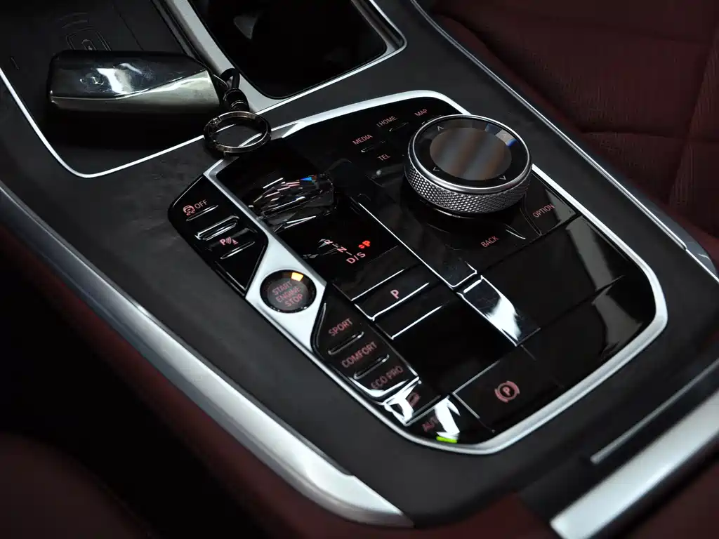 BMW X5 — миниатюра 12