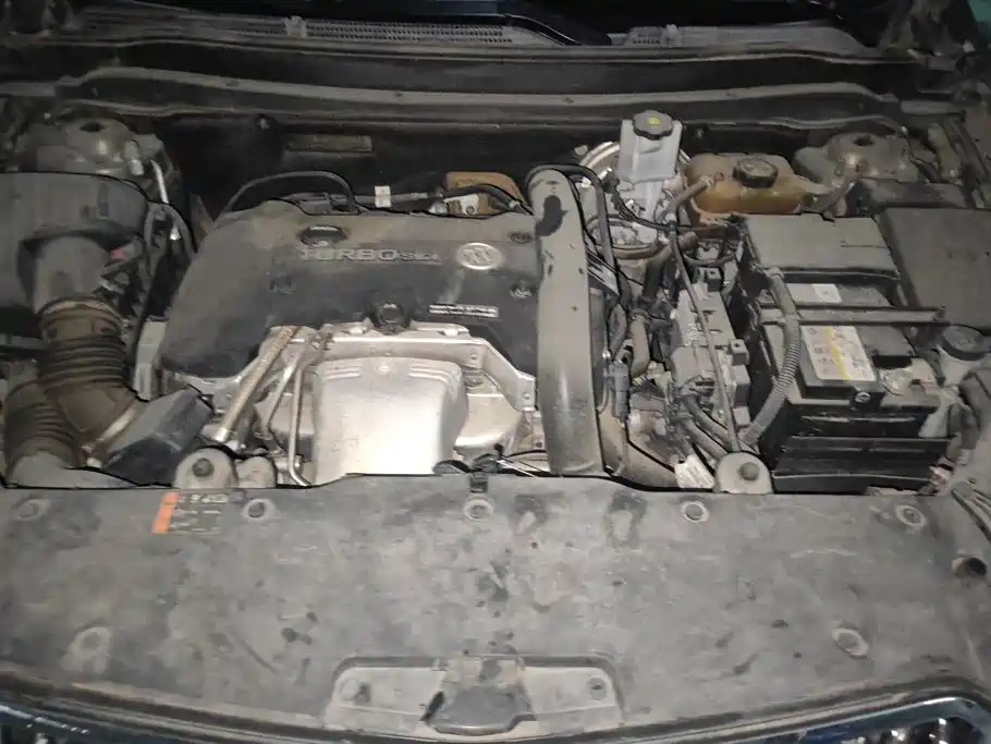 Buick Envision Plus — миниатюра 10