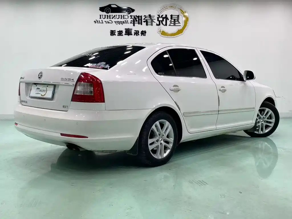 Skoda Octavia — миниатюра 9