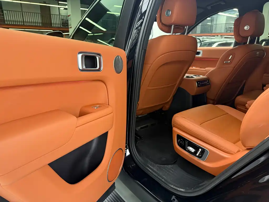 Li Auto Li L8 — миниатюра 15