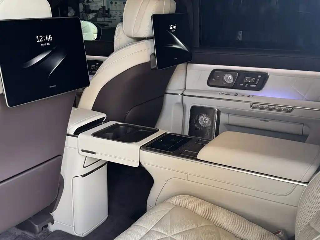NIO ES9 — миниатюра 4