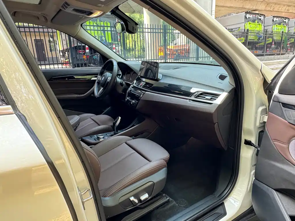 BMW X1 — миниатюра 12
