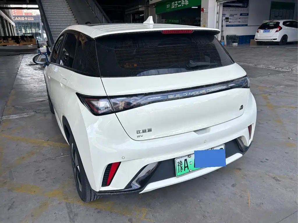 BYD Dolphin — миниатюра 7