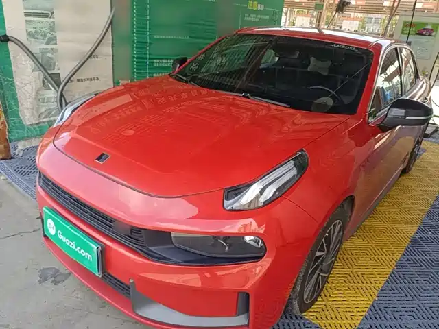 2021 Lynk & Co 03
