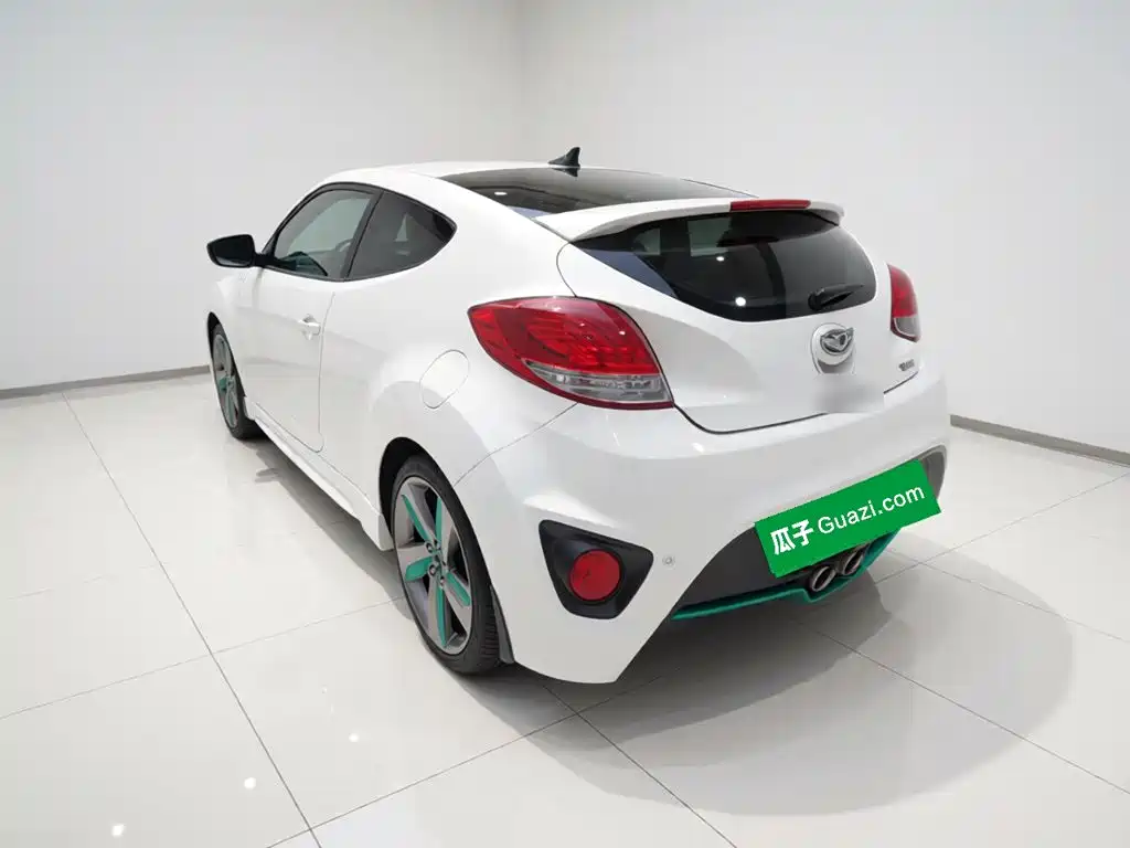 Hyundai Veloster — миниатюра 4