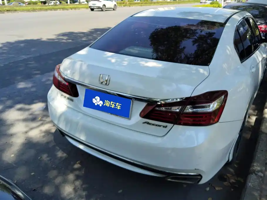 Honda Accord — миниатюра 3