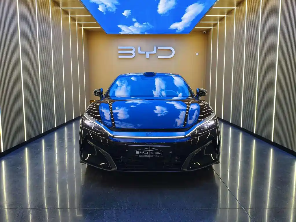 BYD Han L — миниатюра 2