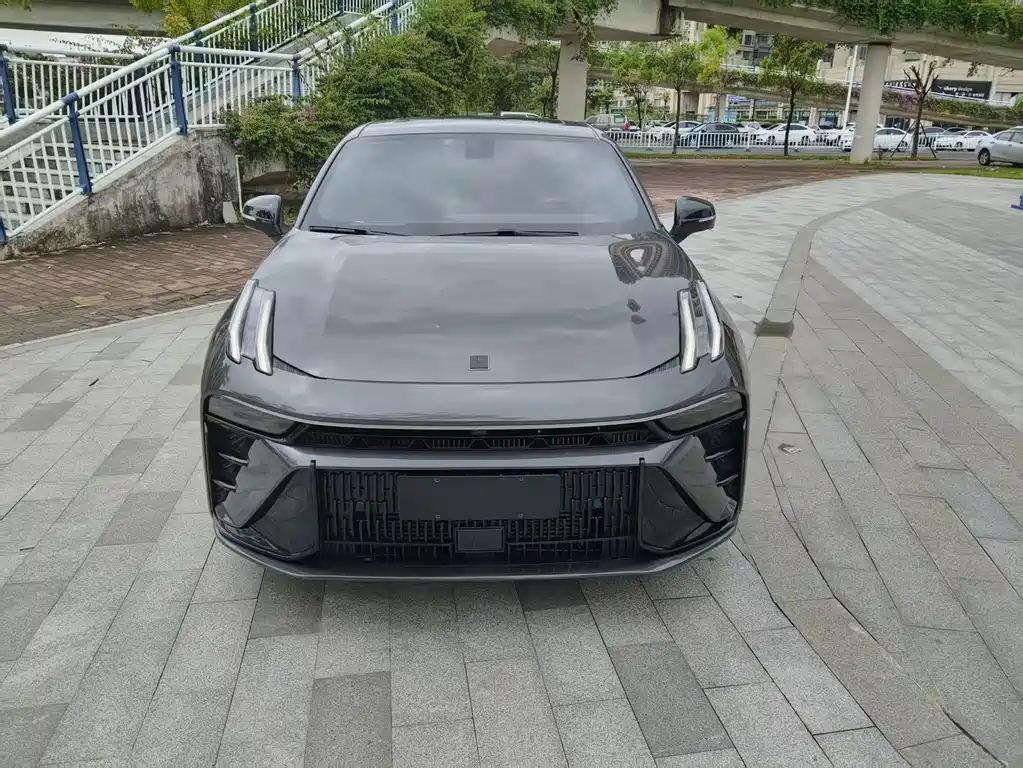 Lynk & Co 03 — миниатюра 2