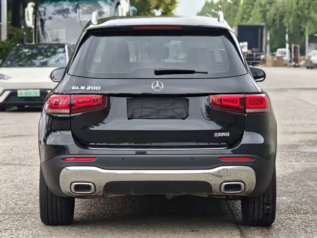 Mercedes-Benz GLB — миниатюра 5