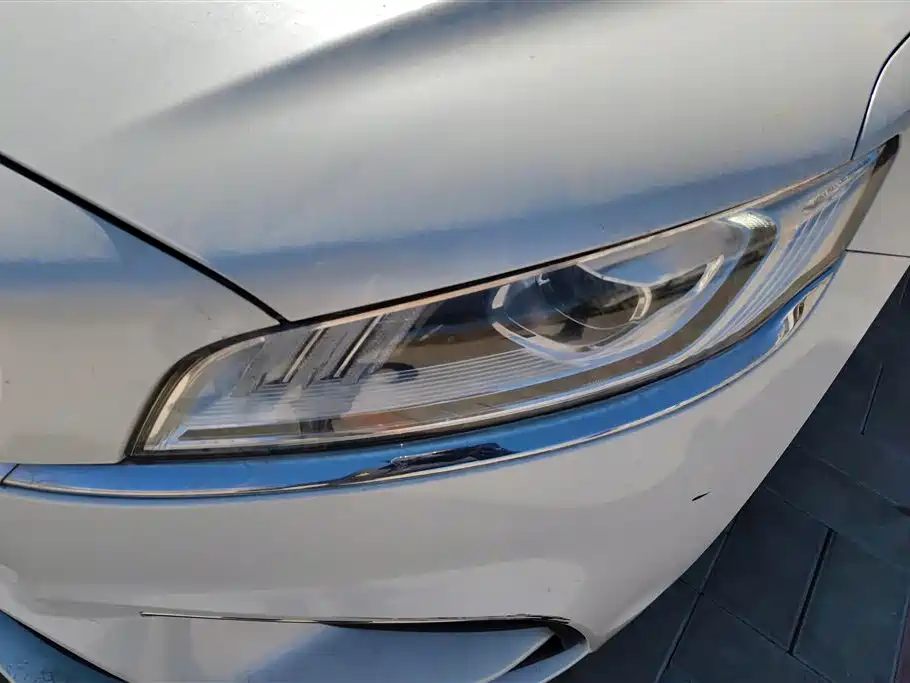 GEELY AUTOMOBILE BORUI