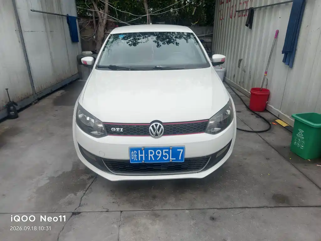 Volkswagen Polo — миниатюра 2