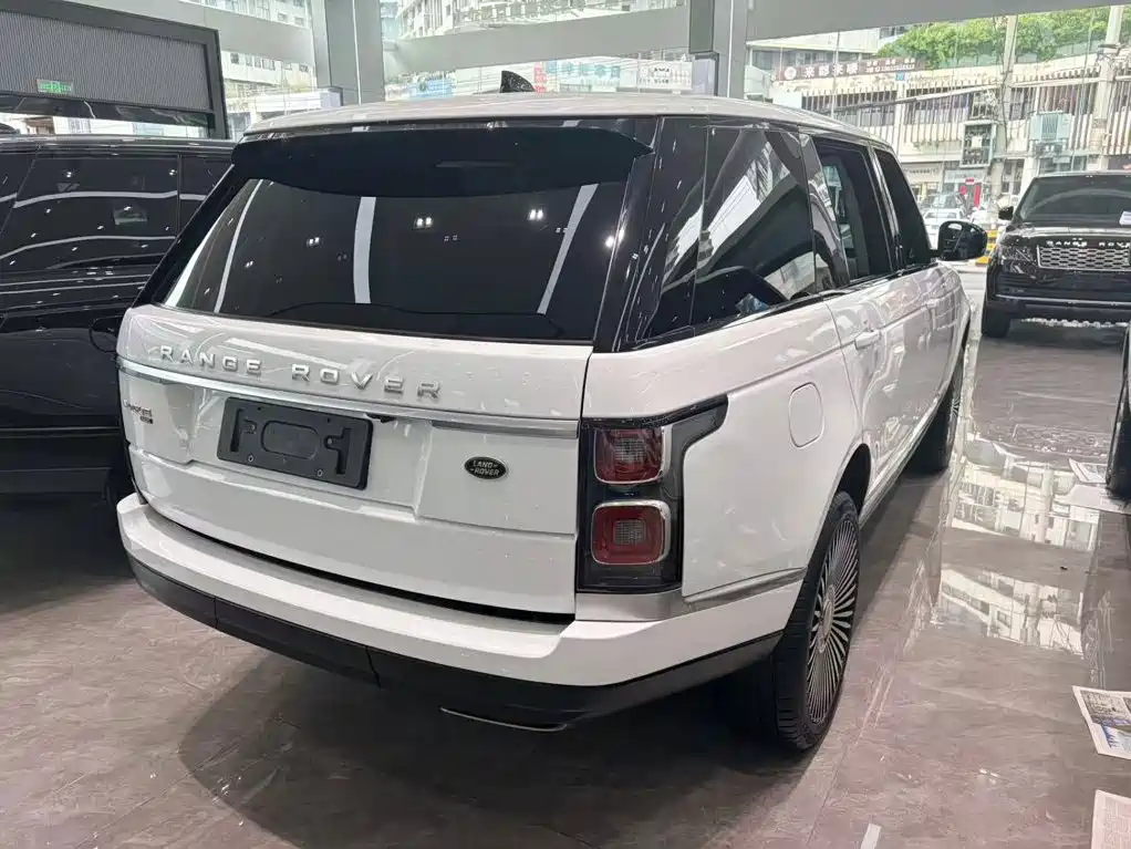 Land Rover Range Rover — миниатюра 6