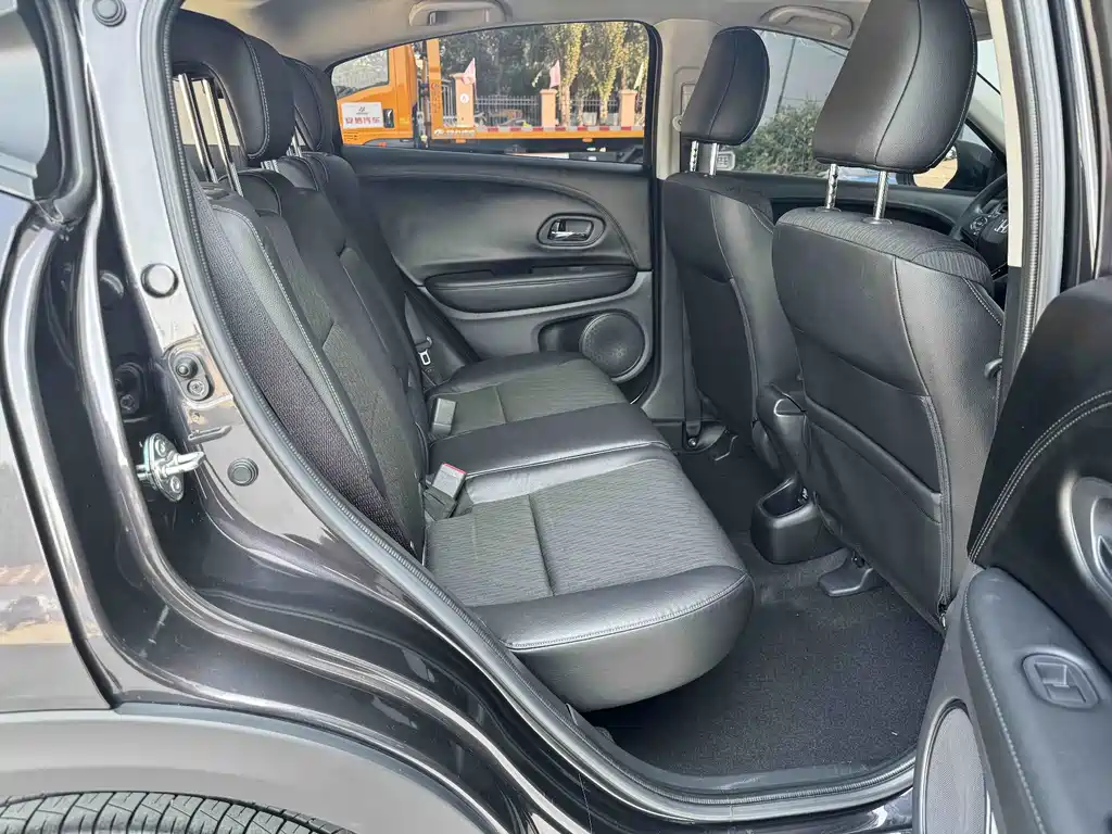 Honda Vezel — миниатюра 18