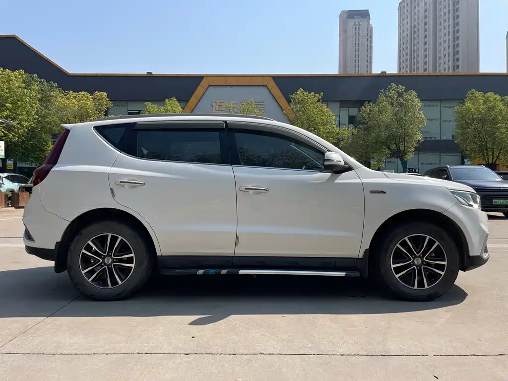 Geely Vision X6 — миниатюра 7