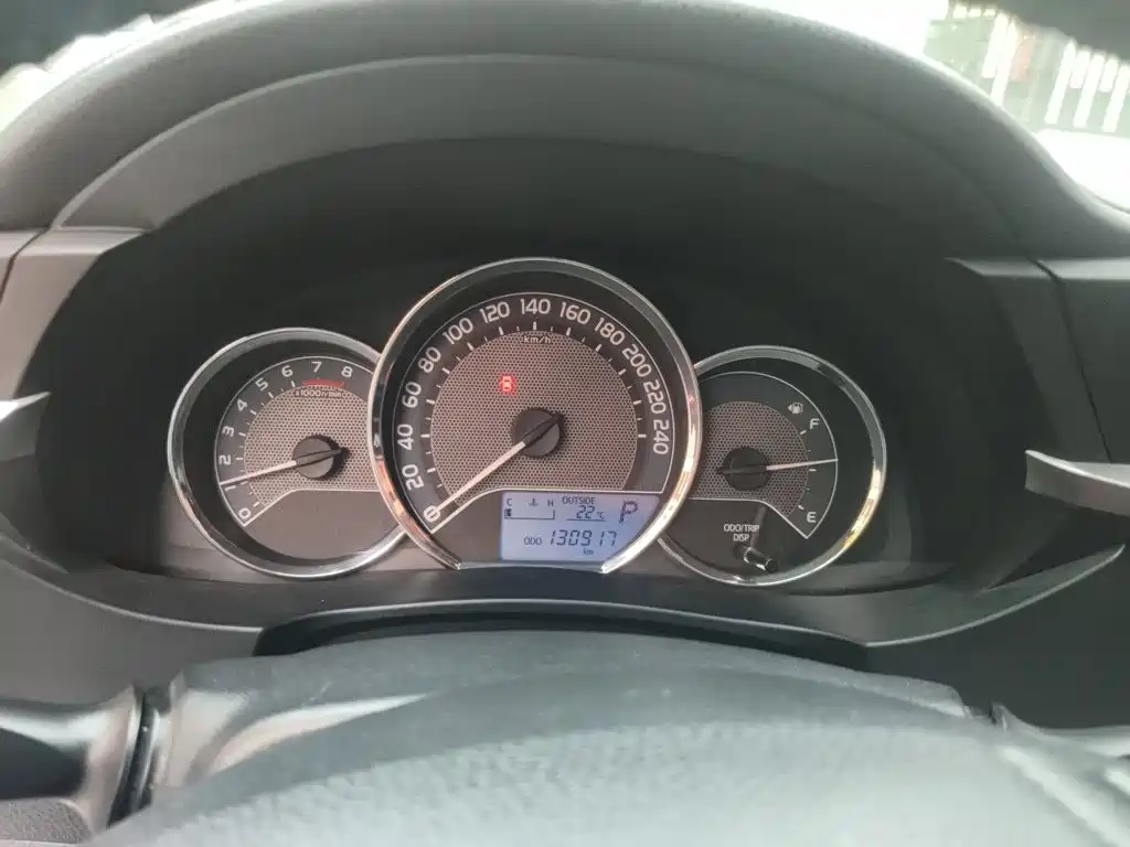 Toyota Corolla — миниатюра 5