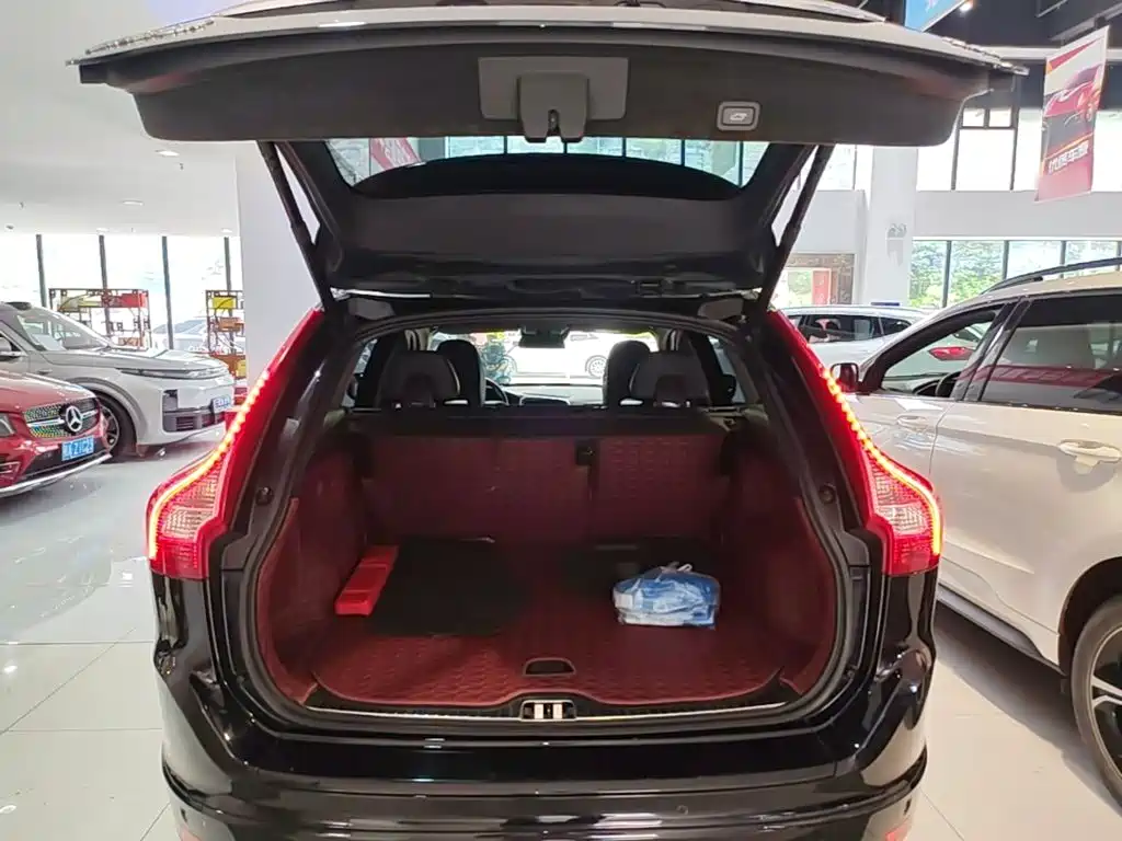 Volvo XC60 — миниатюра 19