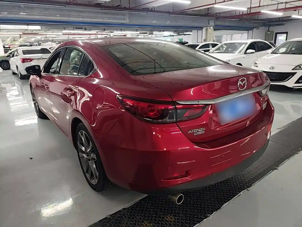 Mazda Atenza — миниатюра 5