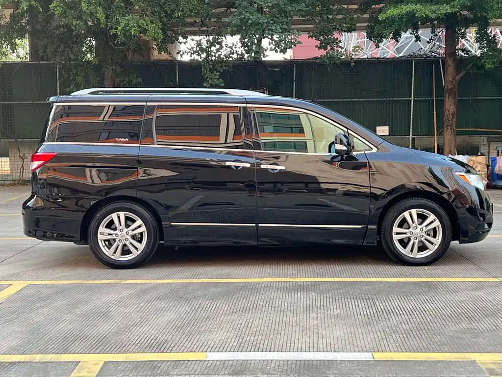 Nissan Quest 2015 3.5L SL