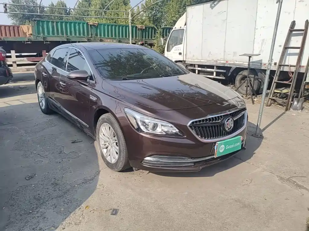 Buick LaCrosse — миниатюра 4