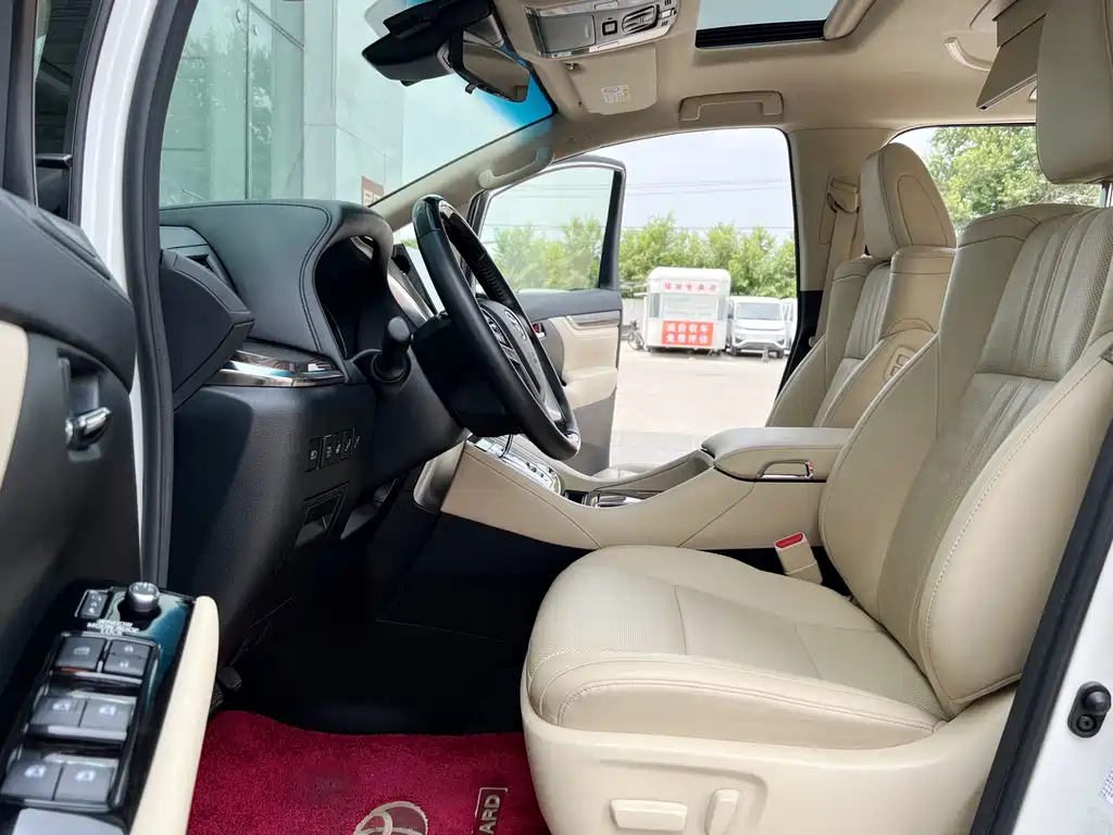 Toyota Alphard — фотографии объявления, Фото 19