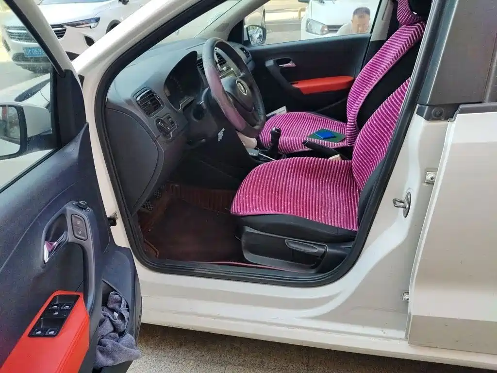 Volkswagen Polo — миниатюра 8