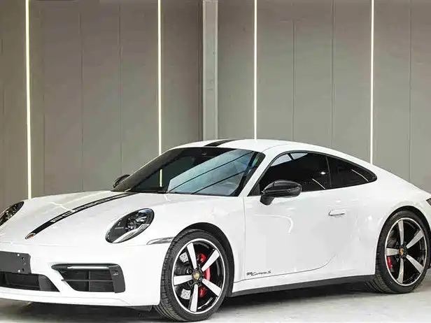 Porsche 911 2021