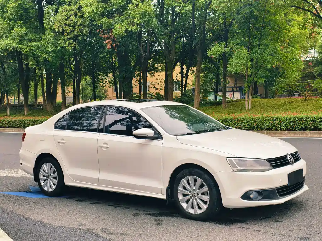 Volkswagen Sagitar — миниатюра 3