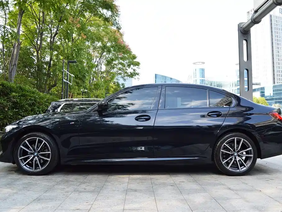 BMW 3 Series — миниатюра 5