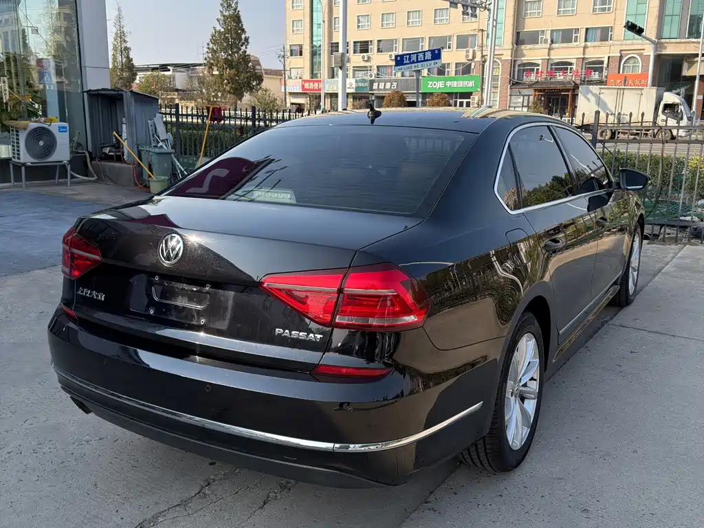 Volkswagen Passat — миниатюра 5