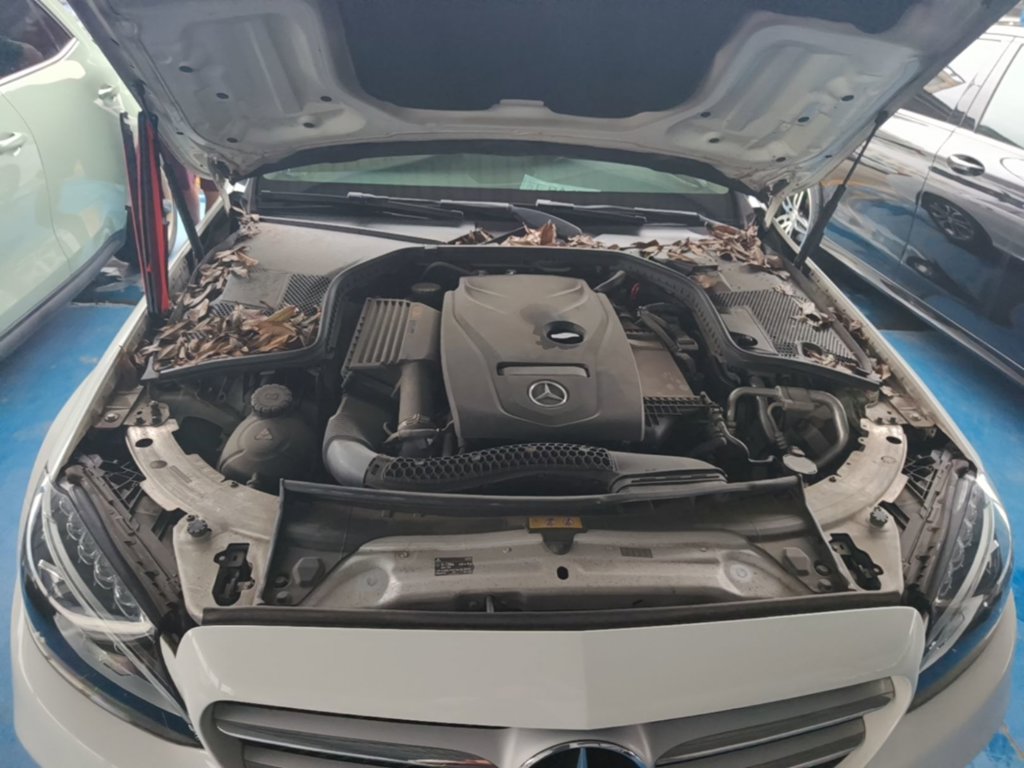 Mercedes-Benz C-Class — миниатюра 20