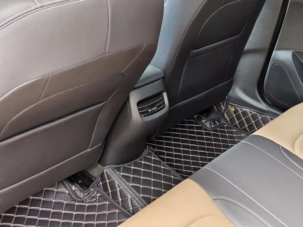 Chevrolet Monza 320 Auto Delight Sunroof Edition, фото 9