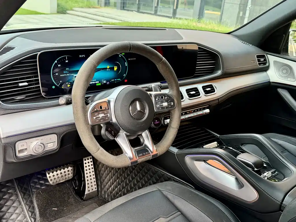 Mercedes-Benz GLE AMG — миниатюра 11