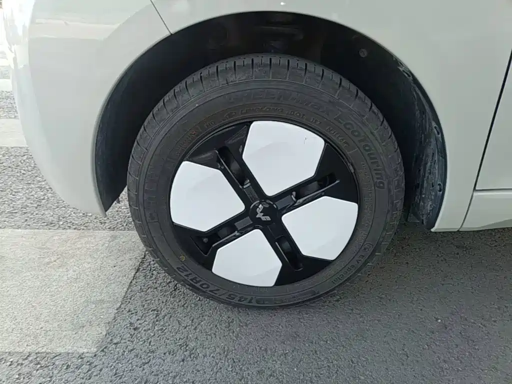 Wuling MINIEV — миниатюра 23