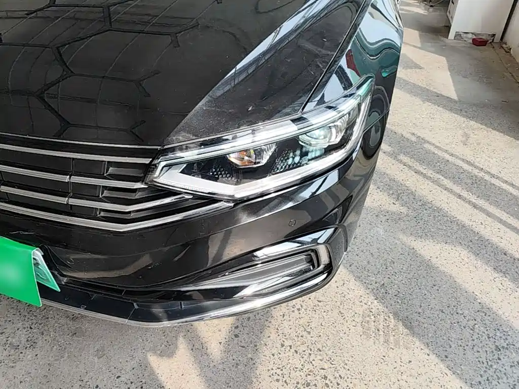 Volkswagen Magotan PHEV — миниатюра 24