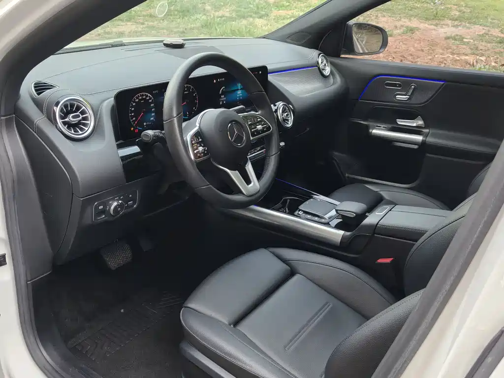 Mercedes-Benz GLA 2020 GLA 200 4MATIC
