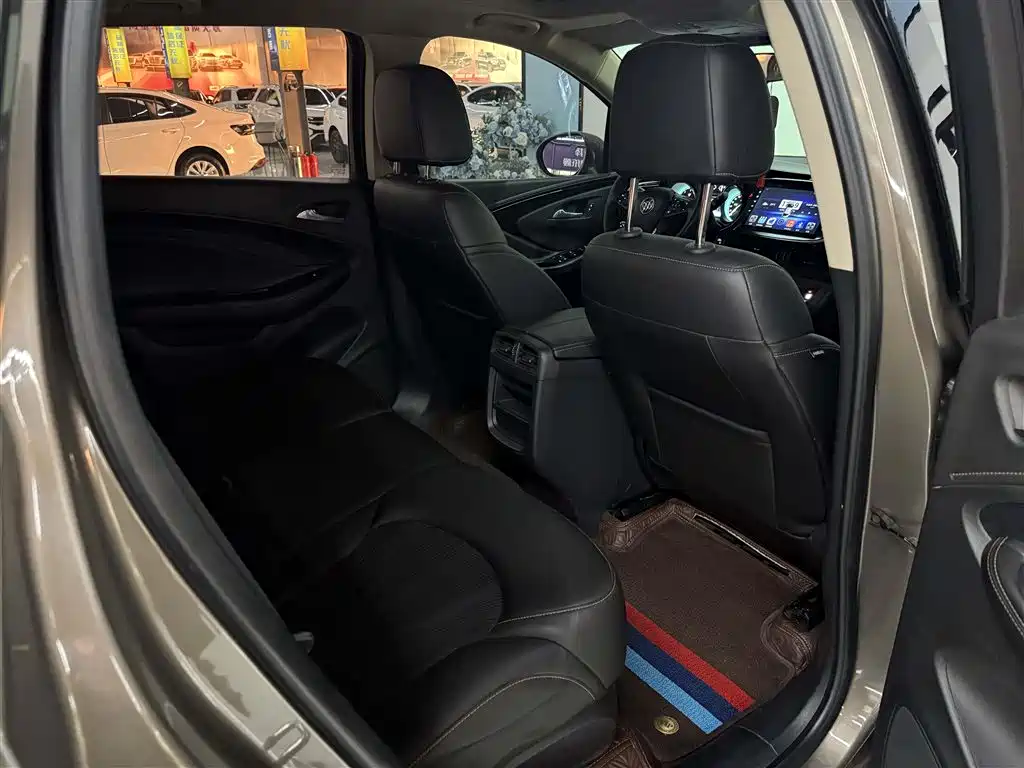 Buick Envision Plus — миниатюра 7