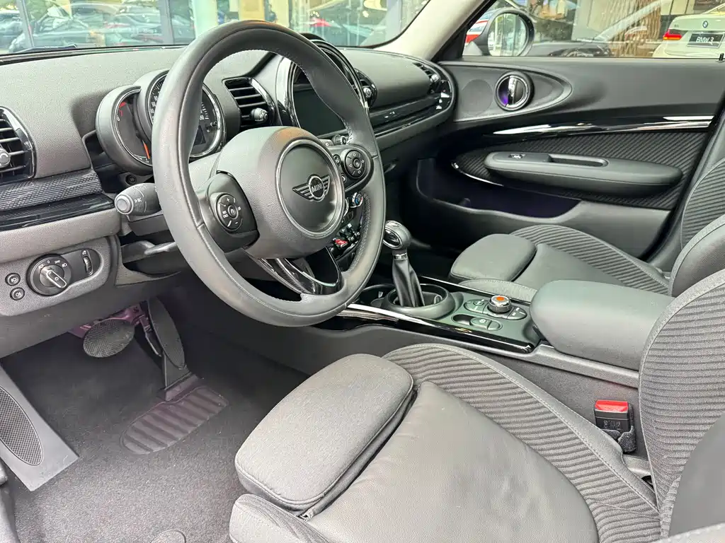 MINI Mini Clubman — миниатюра 16