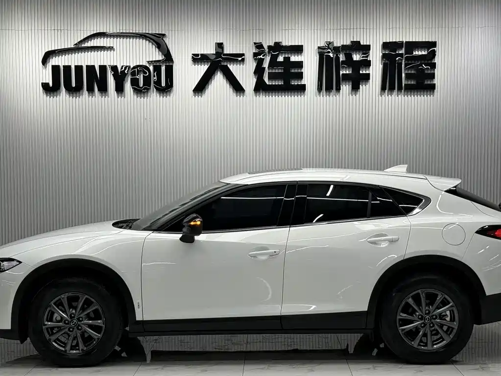 Mazda CX-4 2021 2.0L AT