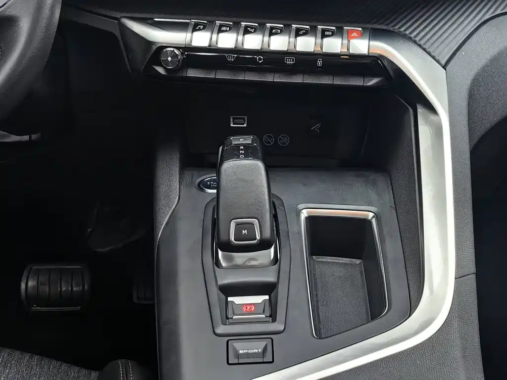 Peugeot 5008 — миниатюра 13